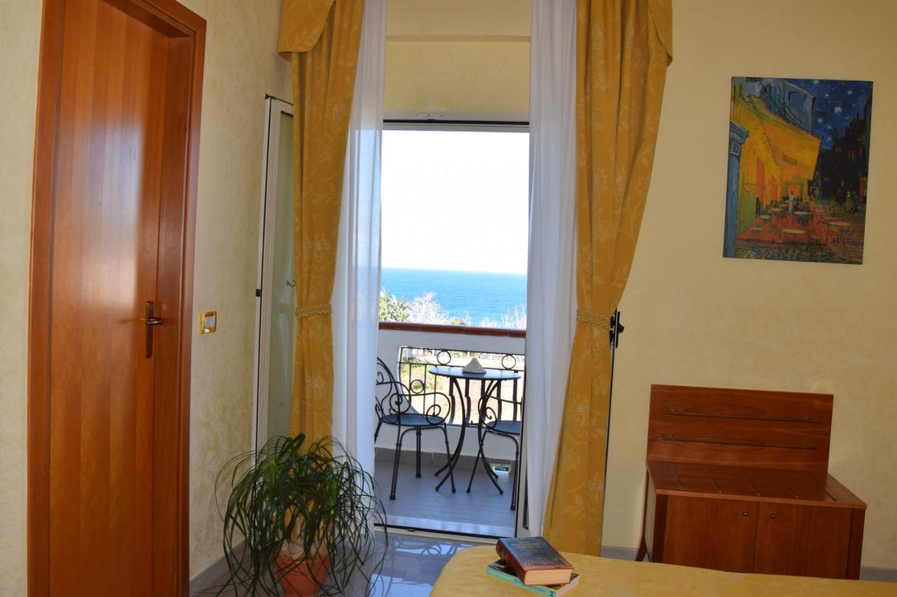 Hotel Tirreno بارغيليا المظهر الخارجي الصورة