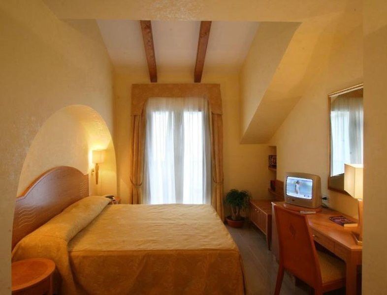 Hotel Tirreno بارغيليا المظهر الخارجي الصورة