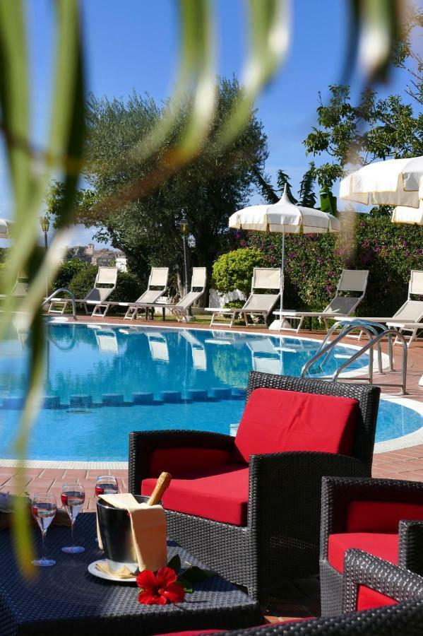 Hotel Tirreno بارغيليا المظهر الخارجي الصورة